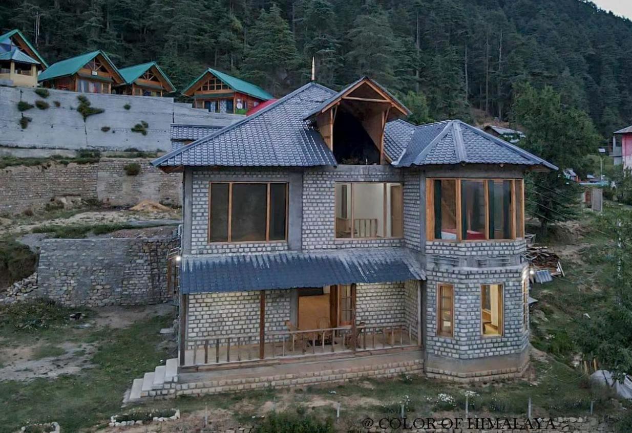Loghouse At Khajjiar Lake Ngoại thất bức ảnh